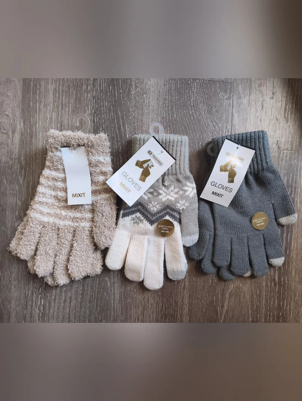 Mixit Women's Gloves Lot of 3